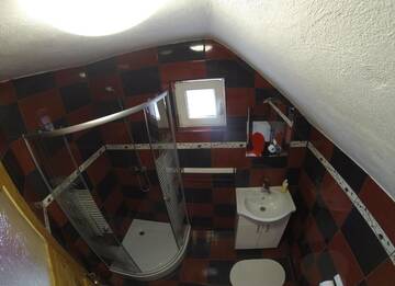 Фото номера Номер Делюкс с кроватью размера «queen-size» Проживание в семье Simon House г. Шимон 28