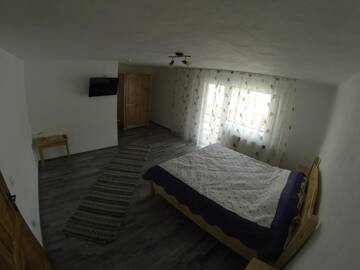 Фото номера Номер Делюкс с кроватью размера «queen-size» Проживание в семье Simon House г. Шимон 35